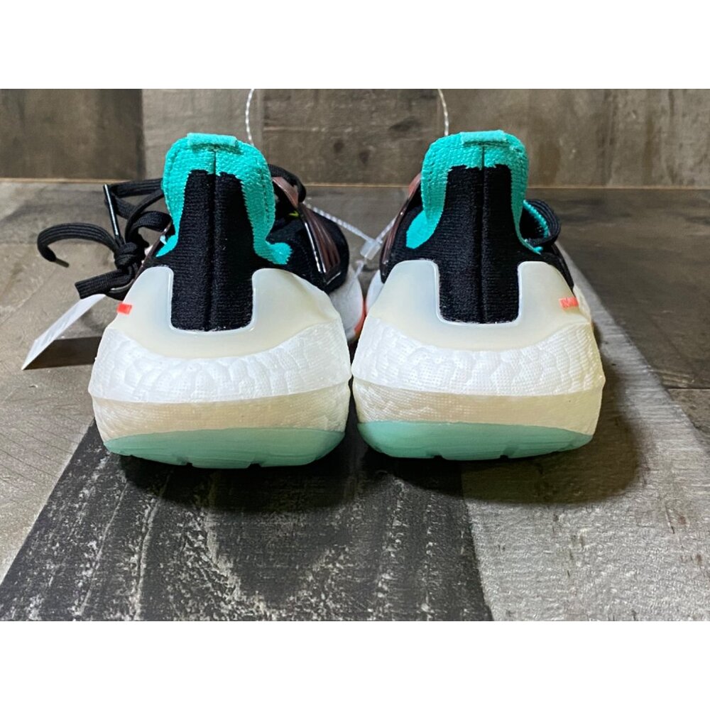 Adidas ULTRABOOST 22 J GIRL Big Kids SIZE 4 Sneaker cblack/turbo/mineus GY4516 - Picture 9 of 14